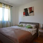 Gripole Apartment